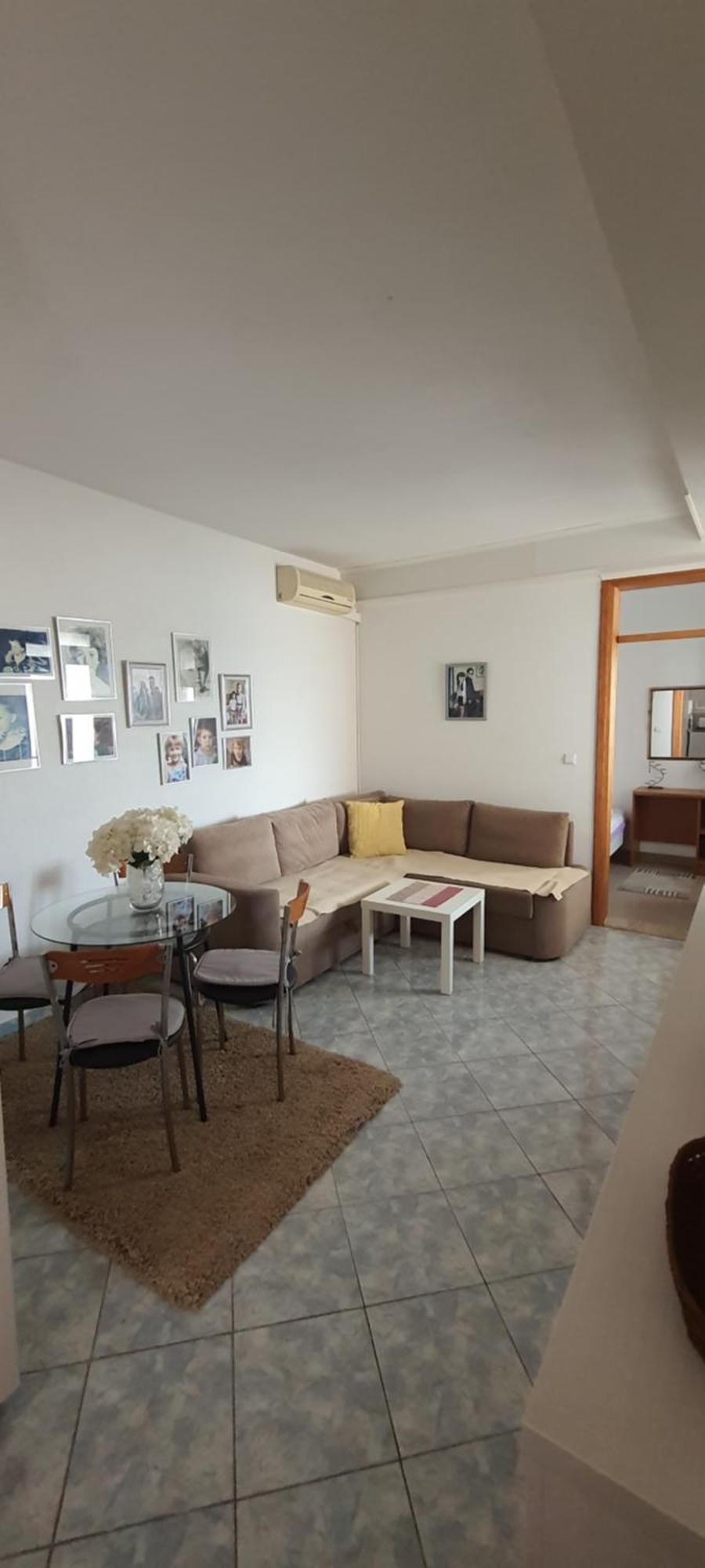 Angela & Marco'S Apartments เนอุม ภายนอก รูปภาพ